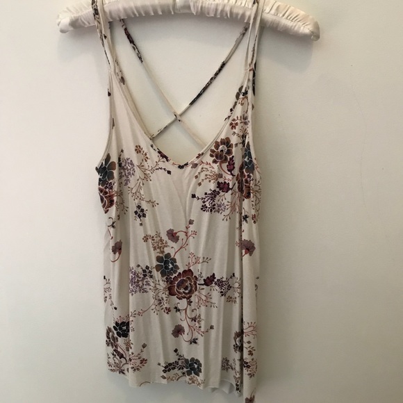 American Eagle Outfitters Tops - American Eagle tank top